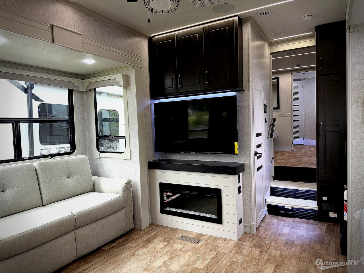 2025 Redwood Redwood 401LK Photo 5