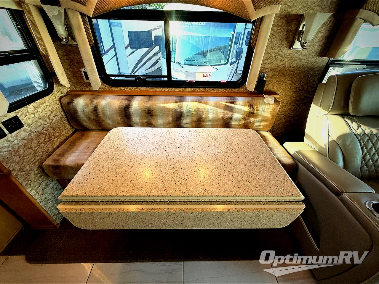 2015 Newmar Ventana 4311 Photo 8