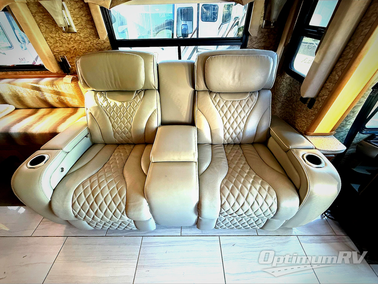 2015 Newmar Ventana 4311 Photo 7