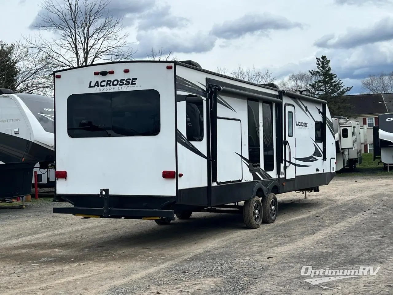 2019 Prime Time LaCrosse 3399SE Photo 2