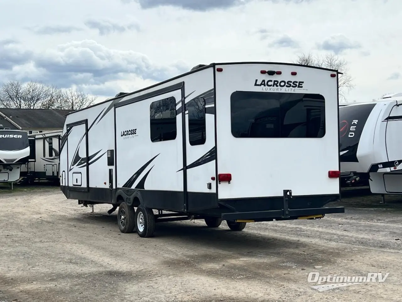 2019 Prime Time LaCrosse 3399SE Photo 3