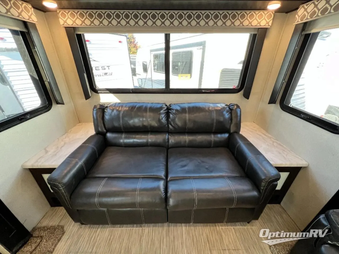 2019 Prime Time LaCrosse 3399SE Photo 12