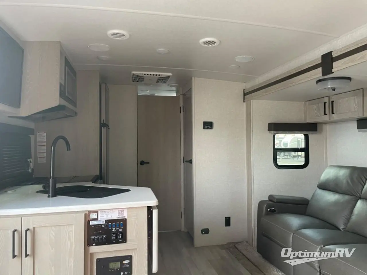 2021 Forest River Rockwood Mini Lite 2507S Photo 4