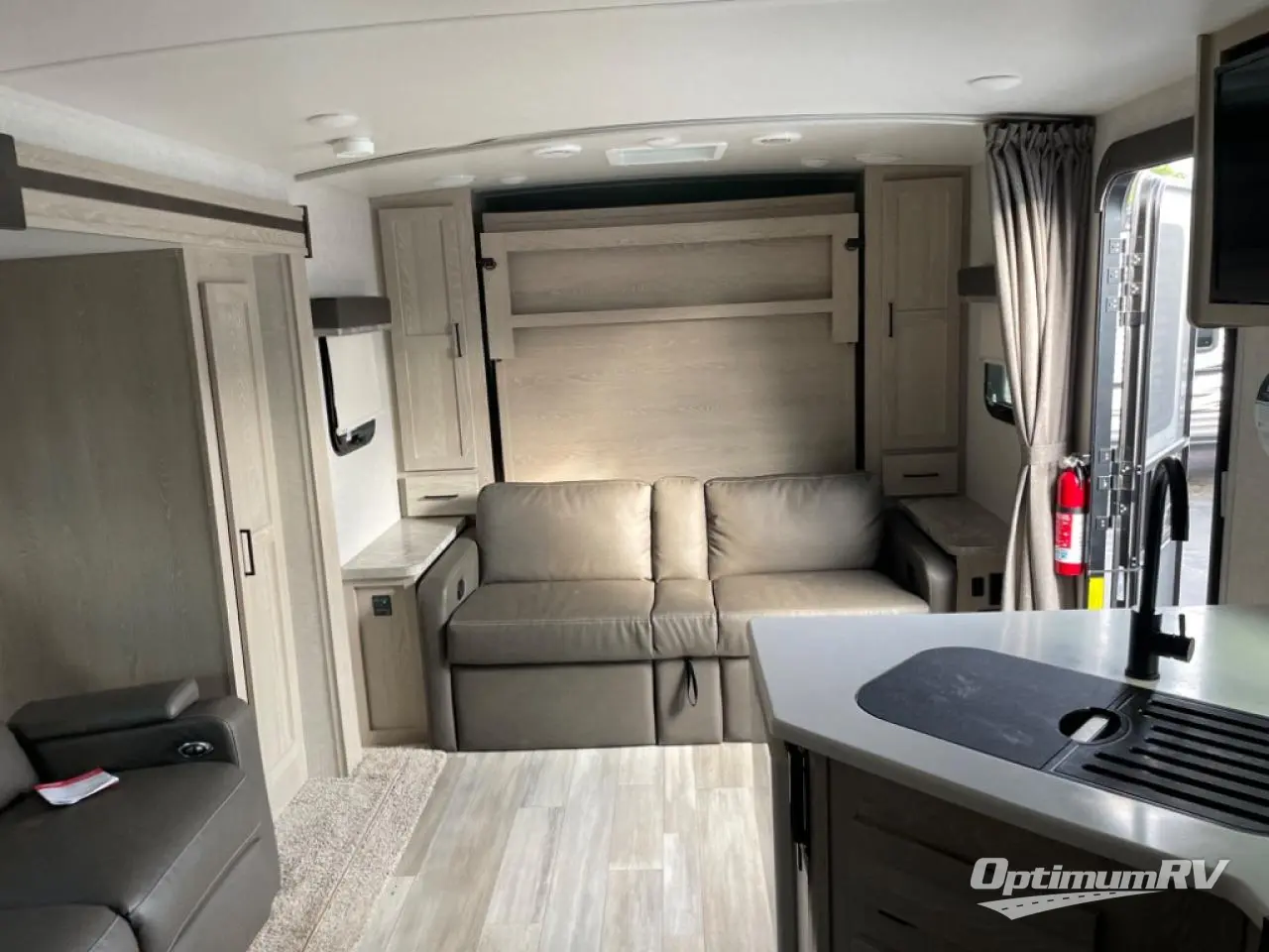 2021 Forest River Rockwood Mini Lite 2507S Photo 5
