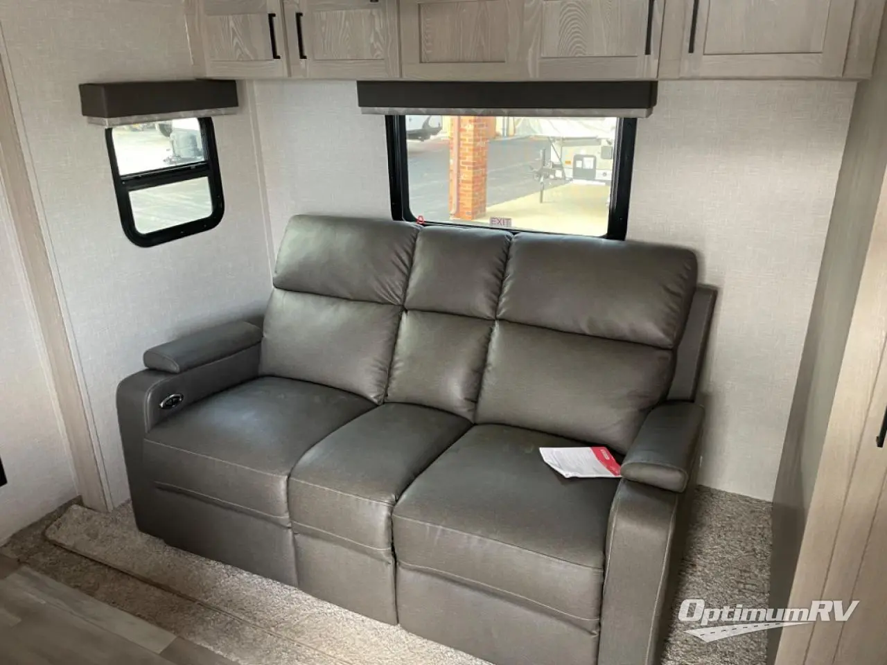 2021 Forest River Rockwood Mini Lite 2507S Photo 8