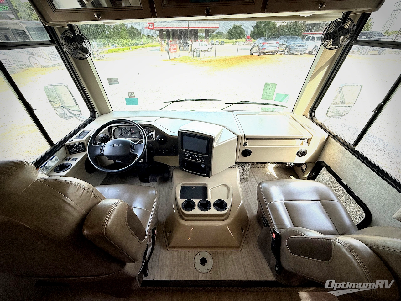 2019 Thor Windsport 35M Photo 21