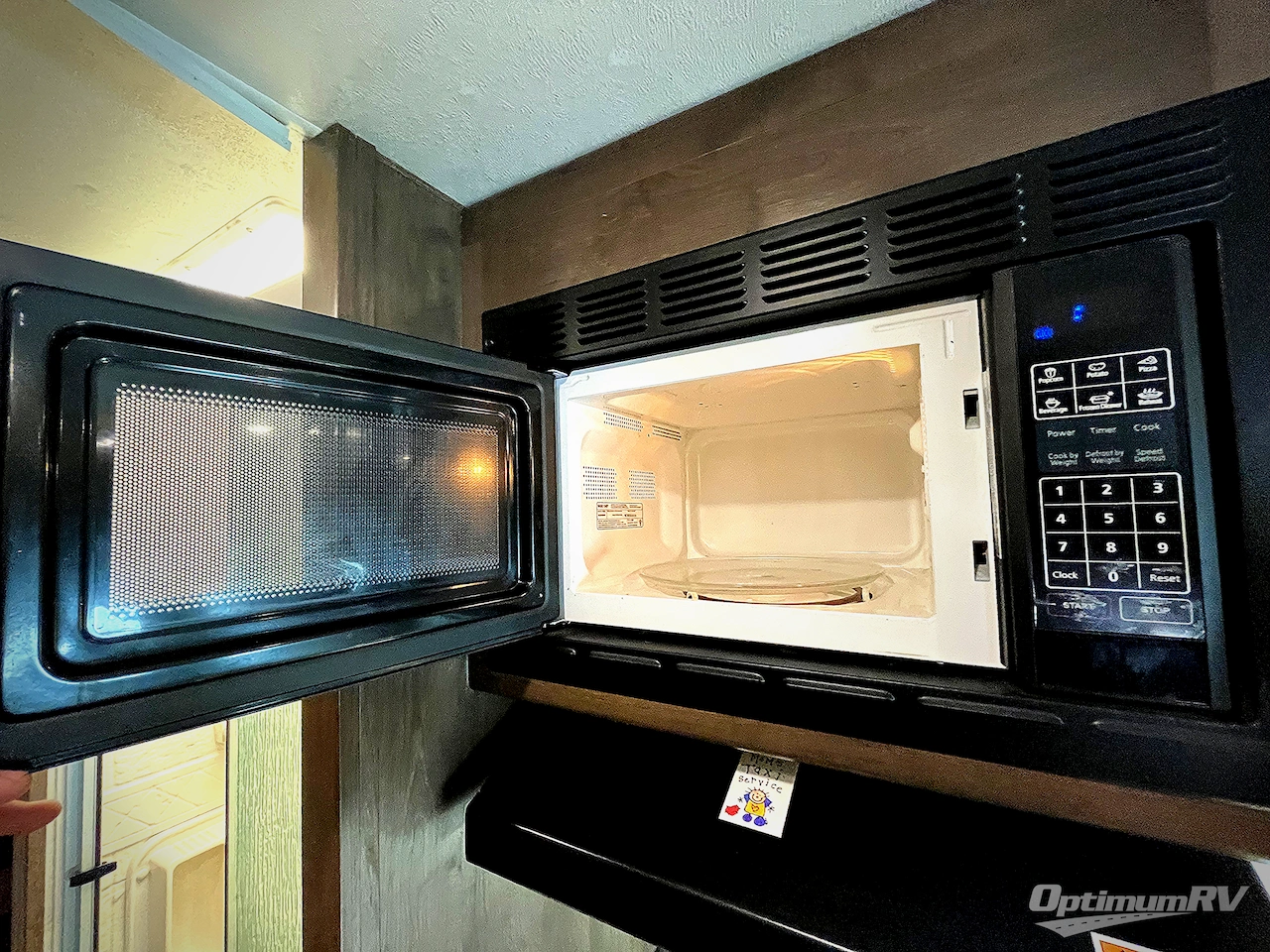 2019 Coachmen Freelander 27QB Chevy 4500 Photo 13