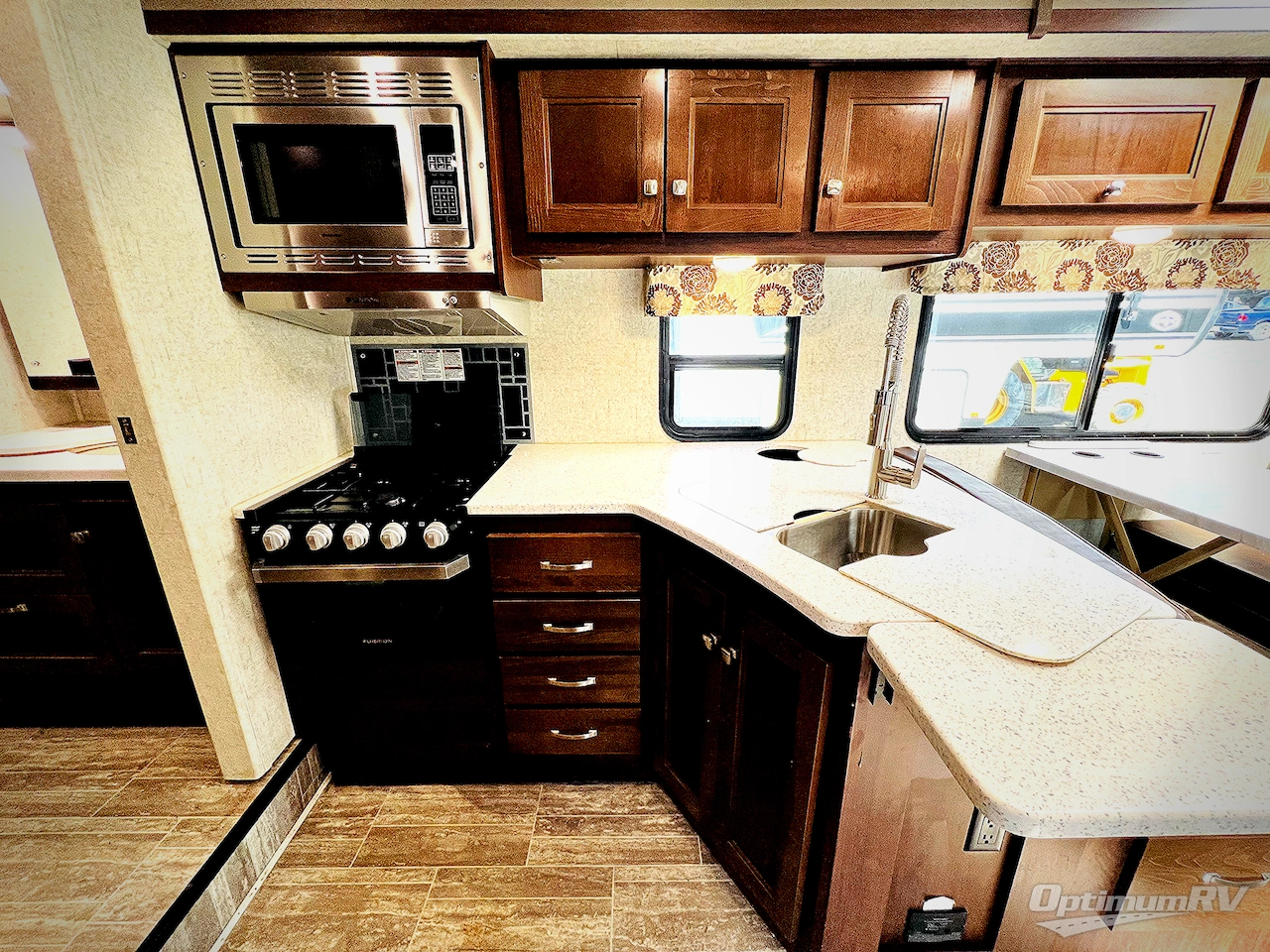 2019 Forest River Forester 3051S Ford Photo 9