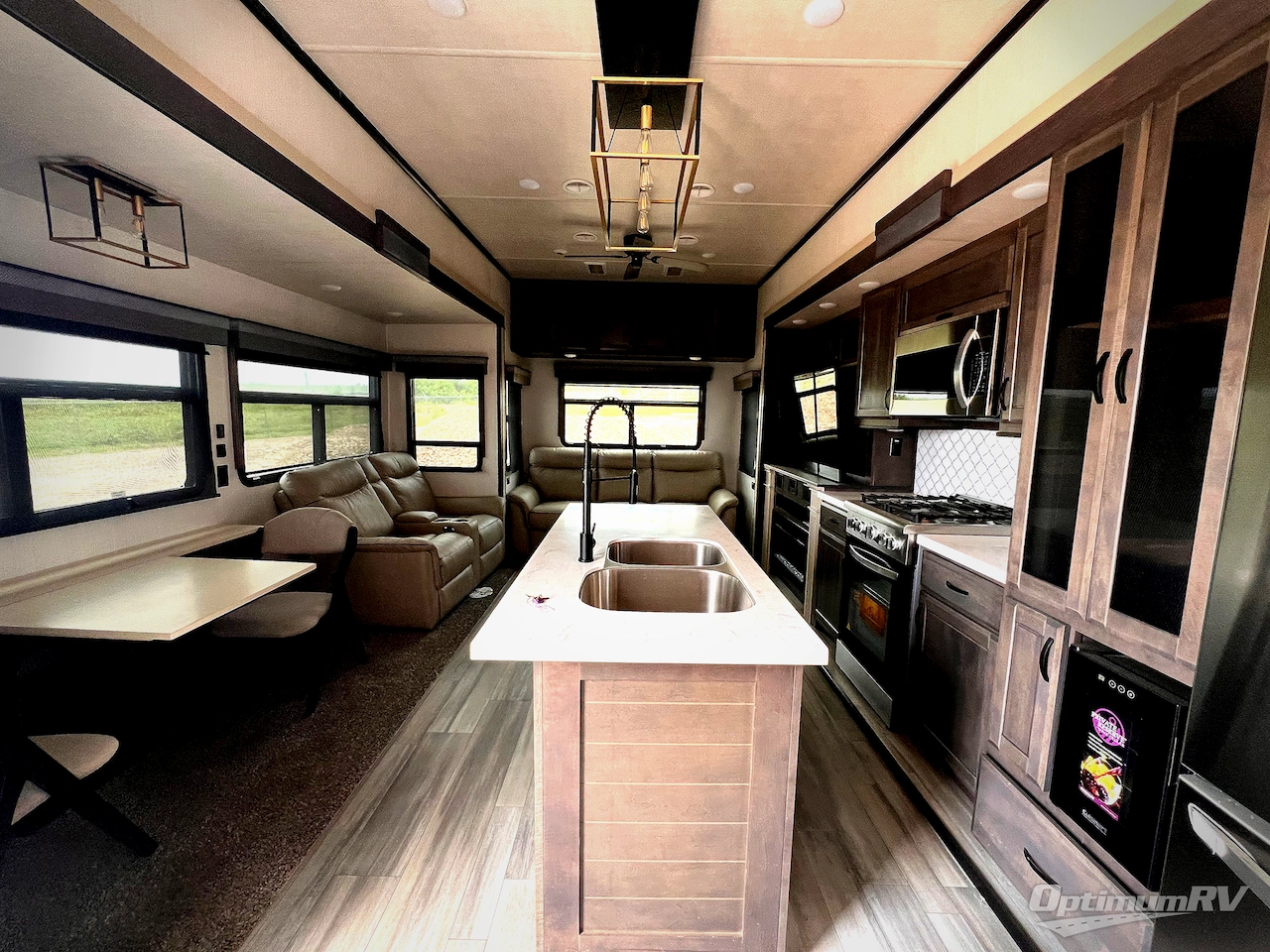 2022 Forest River Cedar Creek Champagne Edition 38EBS Photo 3