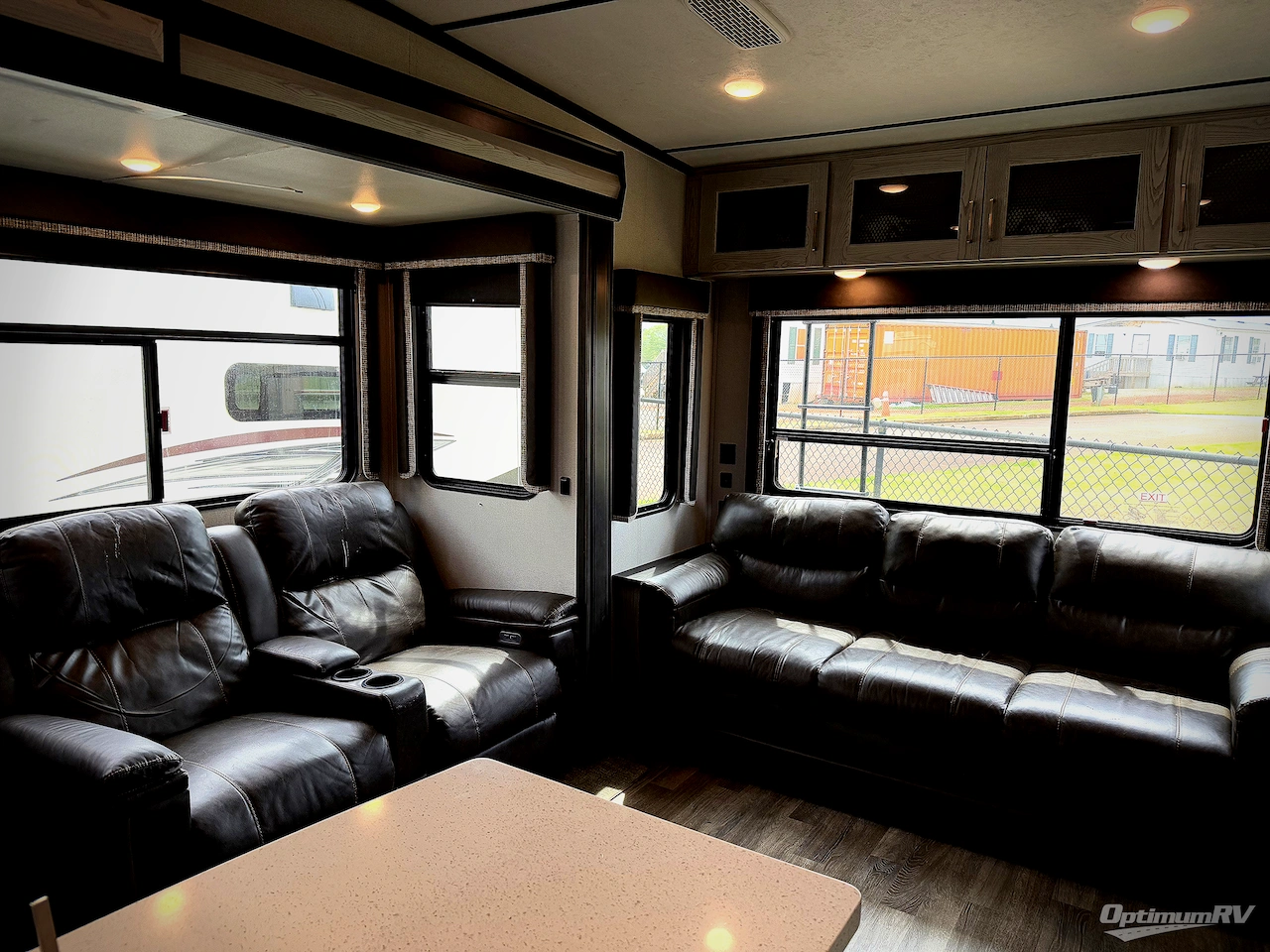 2021 Keystone Montana High Country 331RL Photo 5