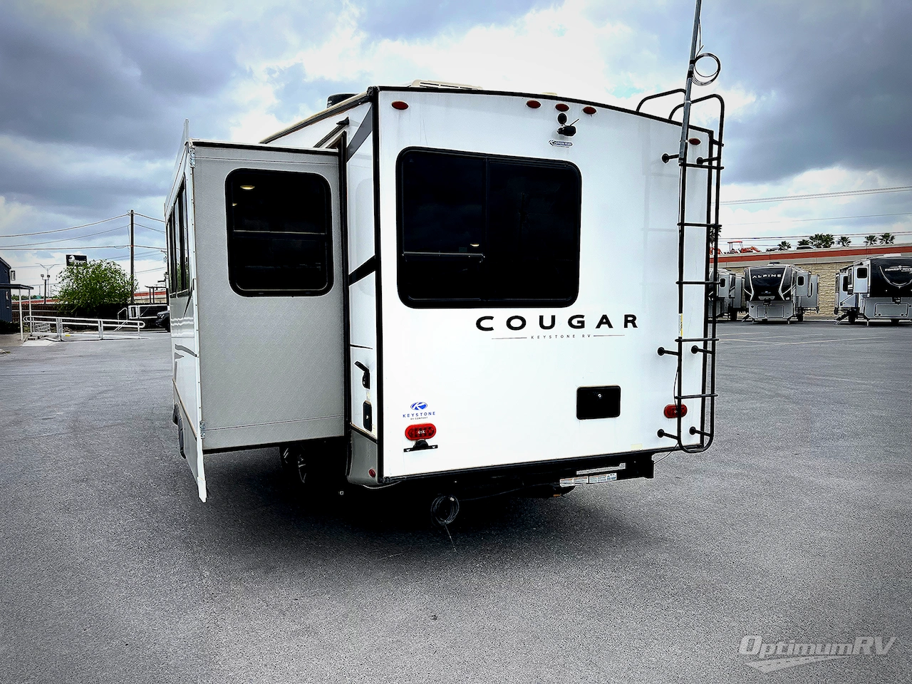2023 Keystone Cougar Half-Ton 25RES Photo 3