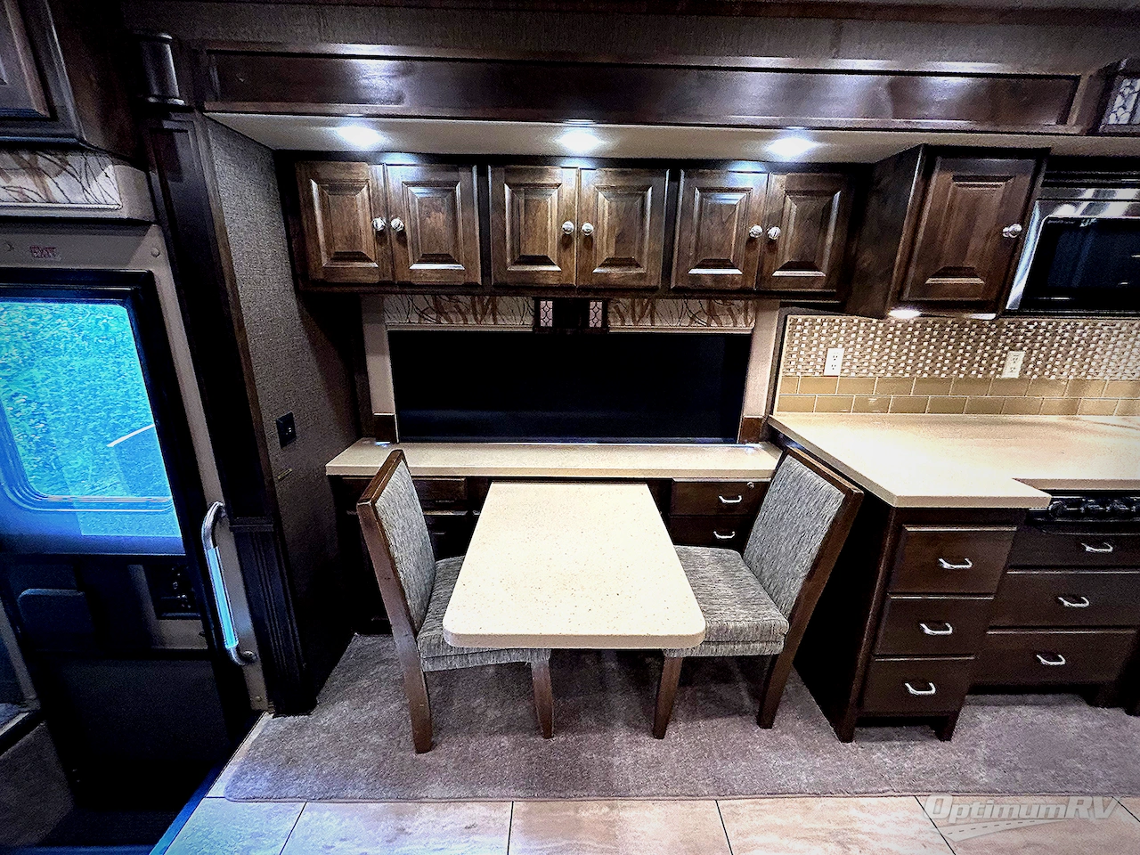 2017 Tiffin Allegro 34 PA Photo 11