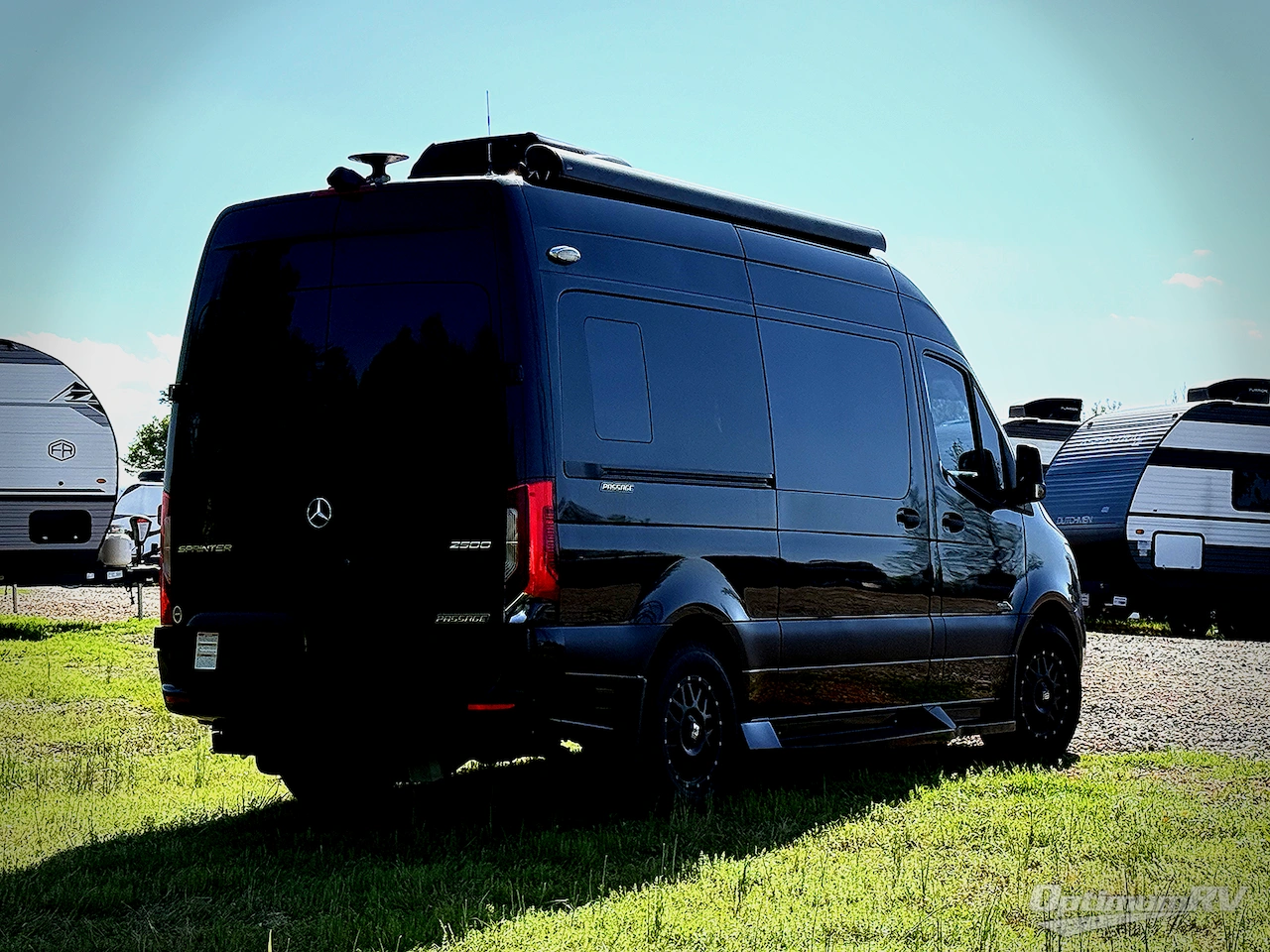 2020 Midwest Automotive Designs Passage 2500 Sprinter Photo 2