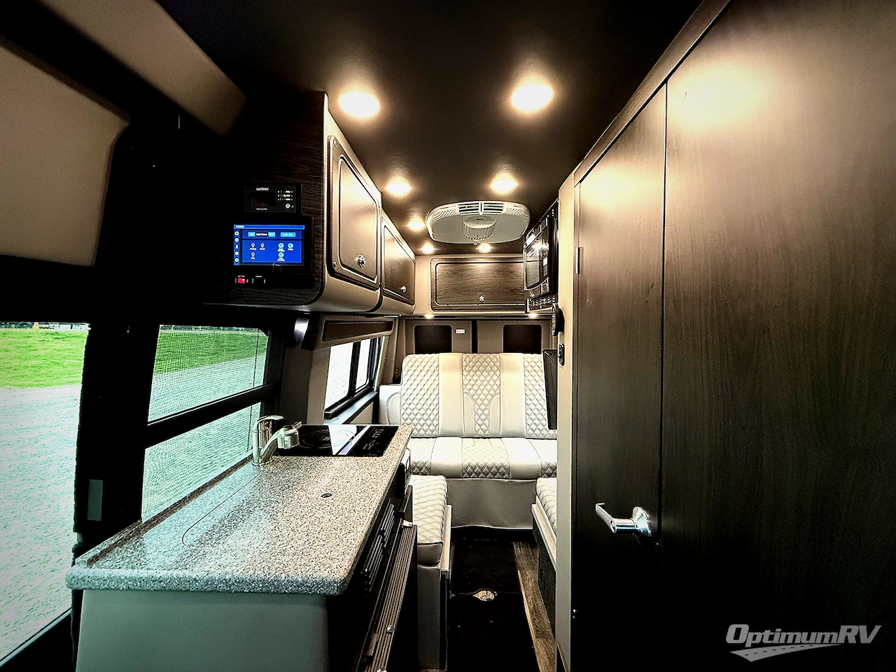 2020 Midwest Automotive Designs Passage 2500 Sprinter Photo 4