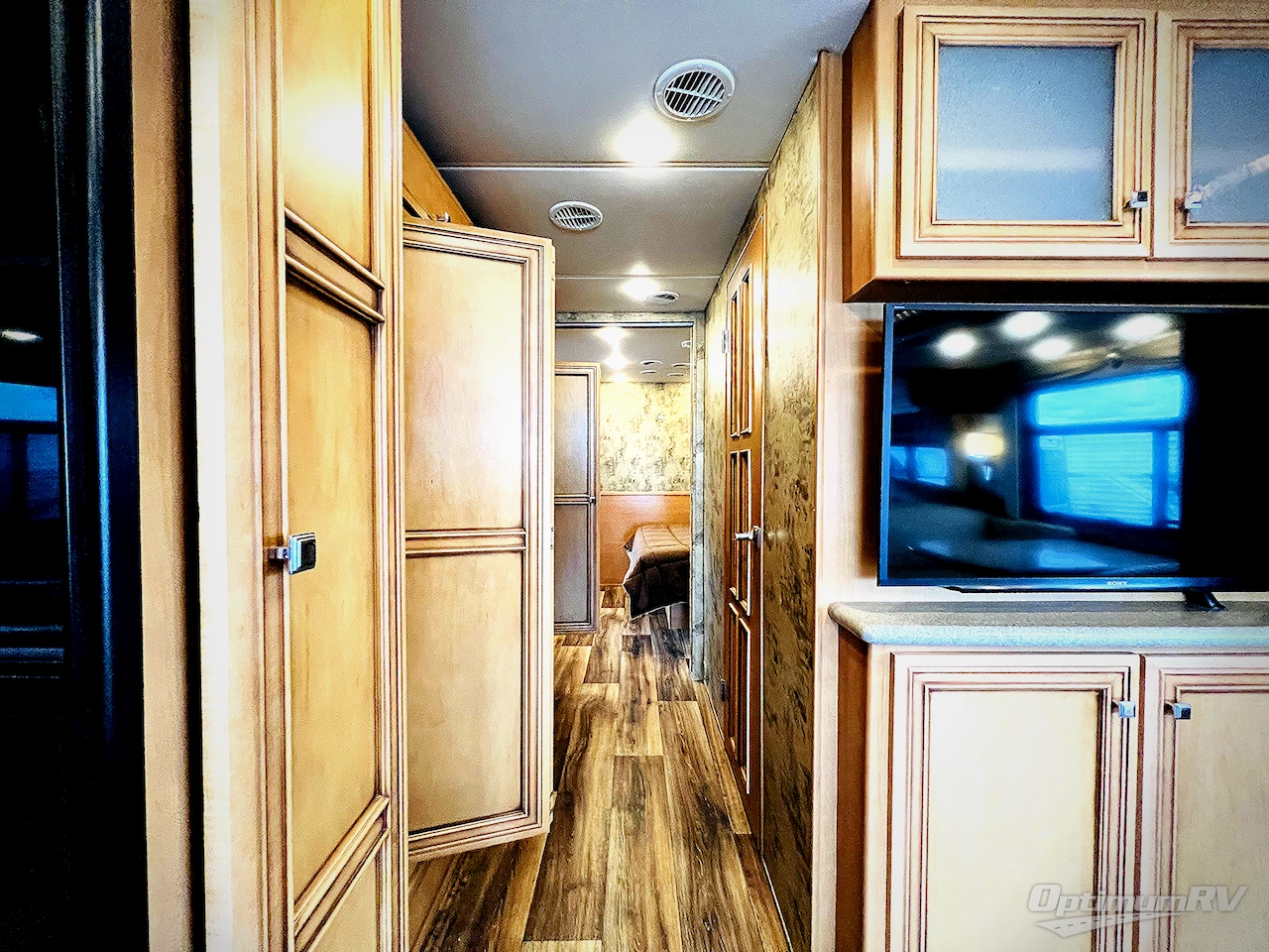 2017 Newmar Bay Star 3306 Photo 14