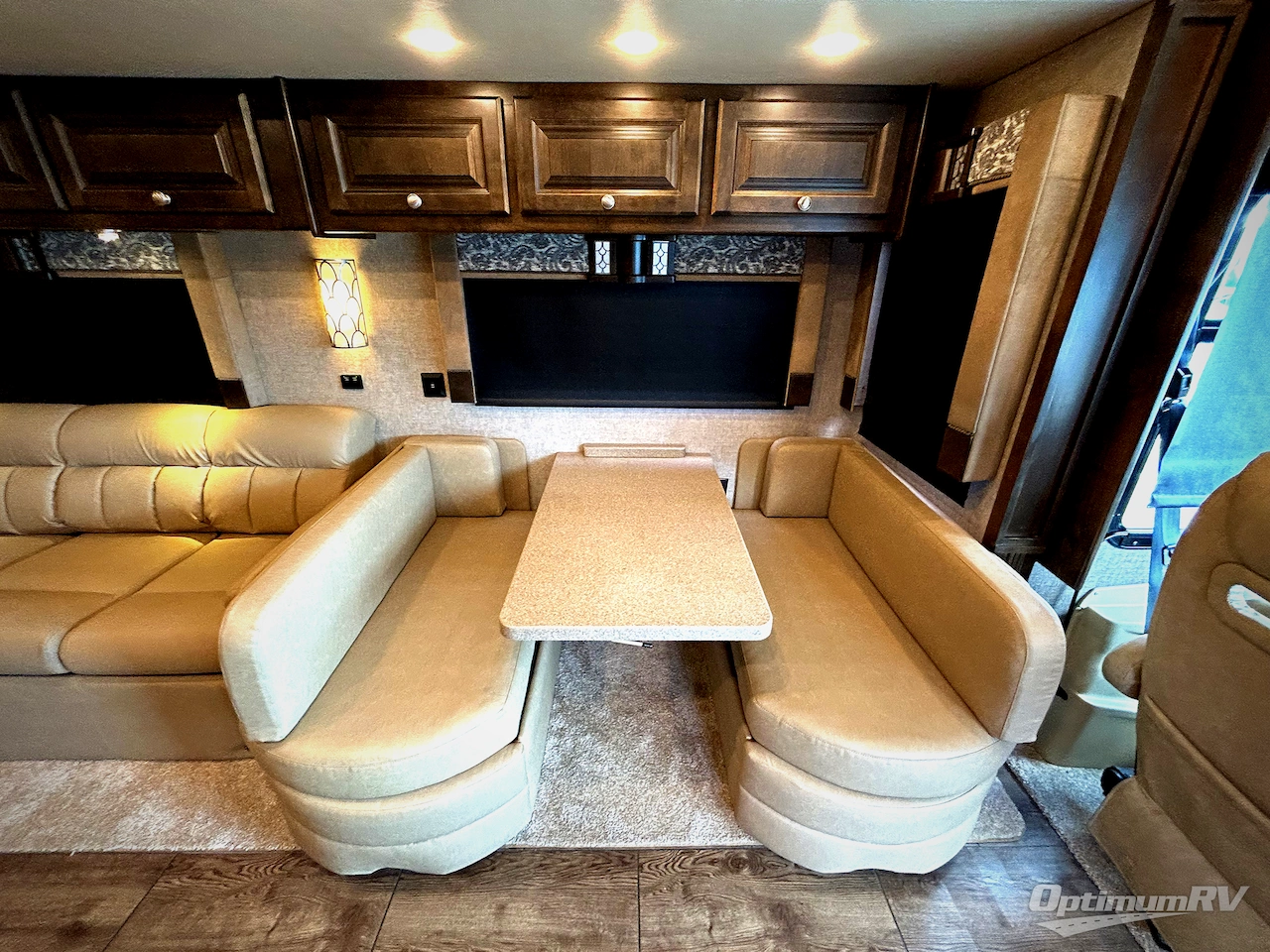2017 Tiffin Allegro 36 LA Photo 12