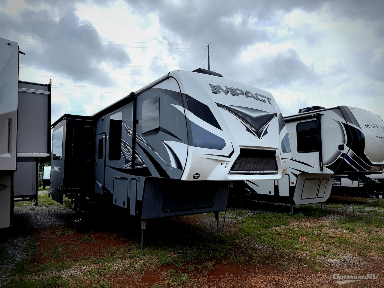 2017 Keystone Impact 361 Photo 1