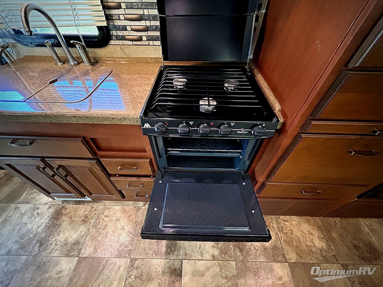 2014 Jayco Greyhawk 31SS Photo 9
