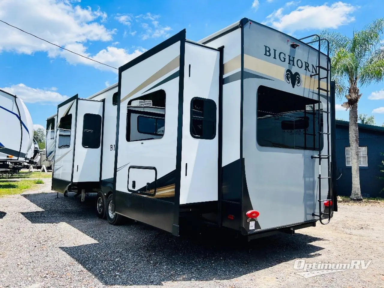 2021 Heartland Bighorn 3995FK Photo 3