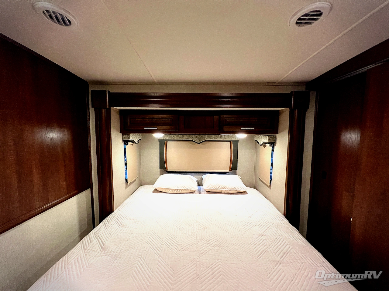 2018 Forest River Georgetown 5 Series 36B5 Photo 24