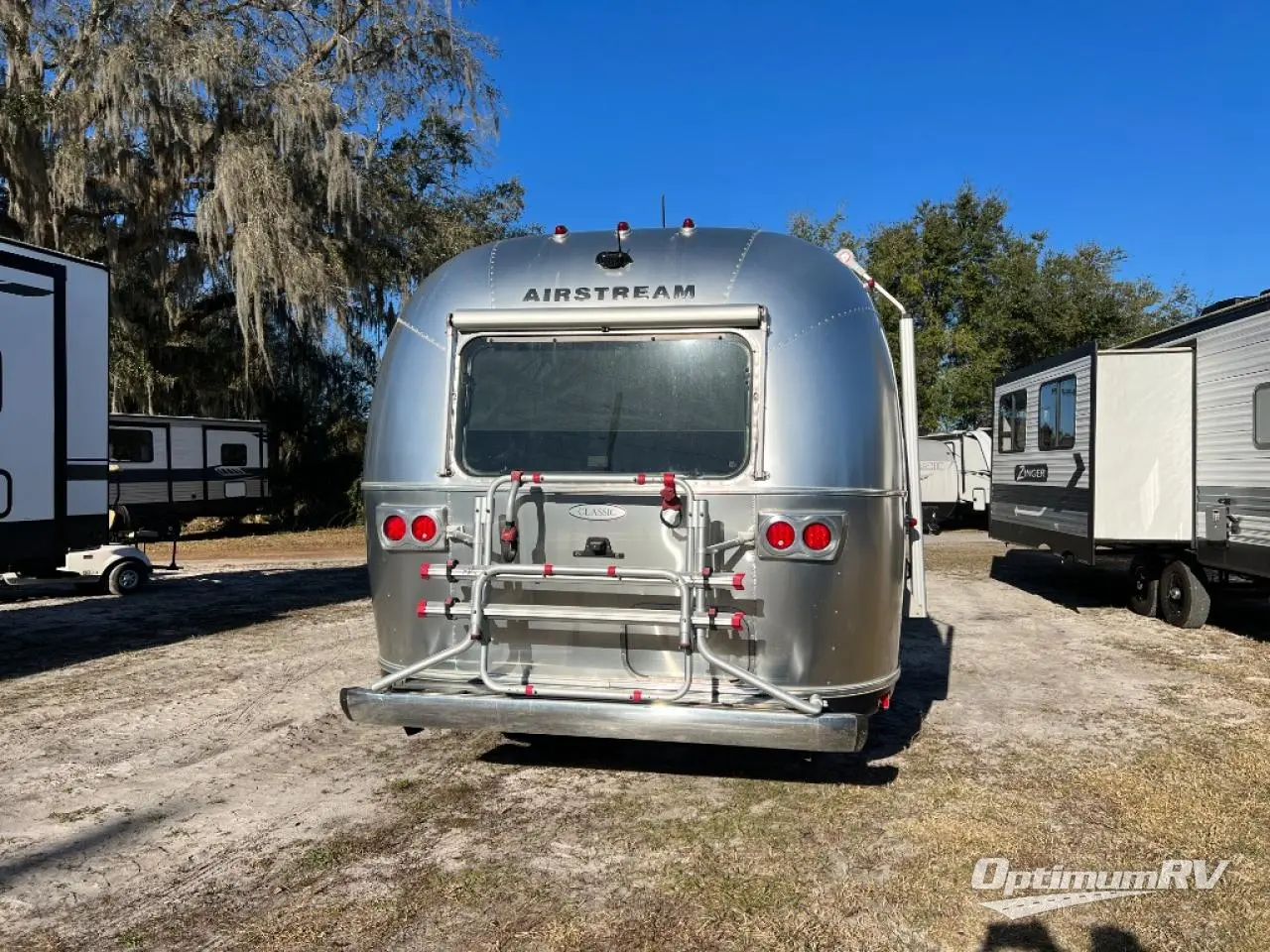 2018 Airstream Classic 33FB Photo 6