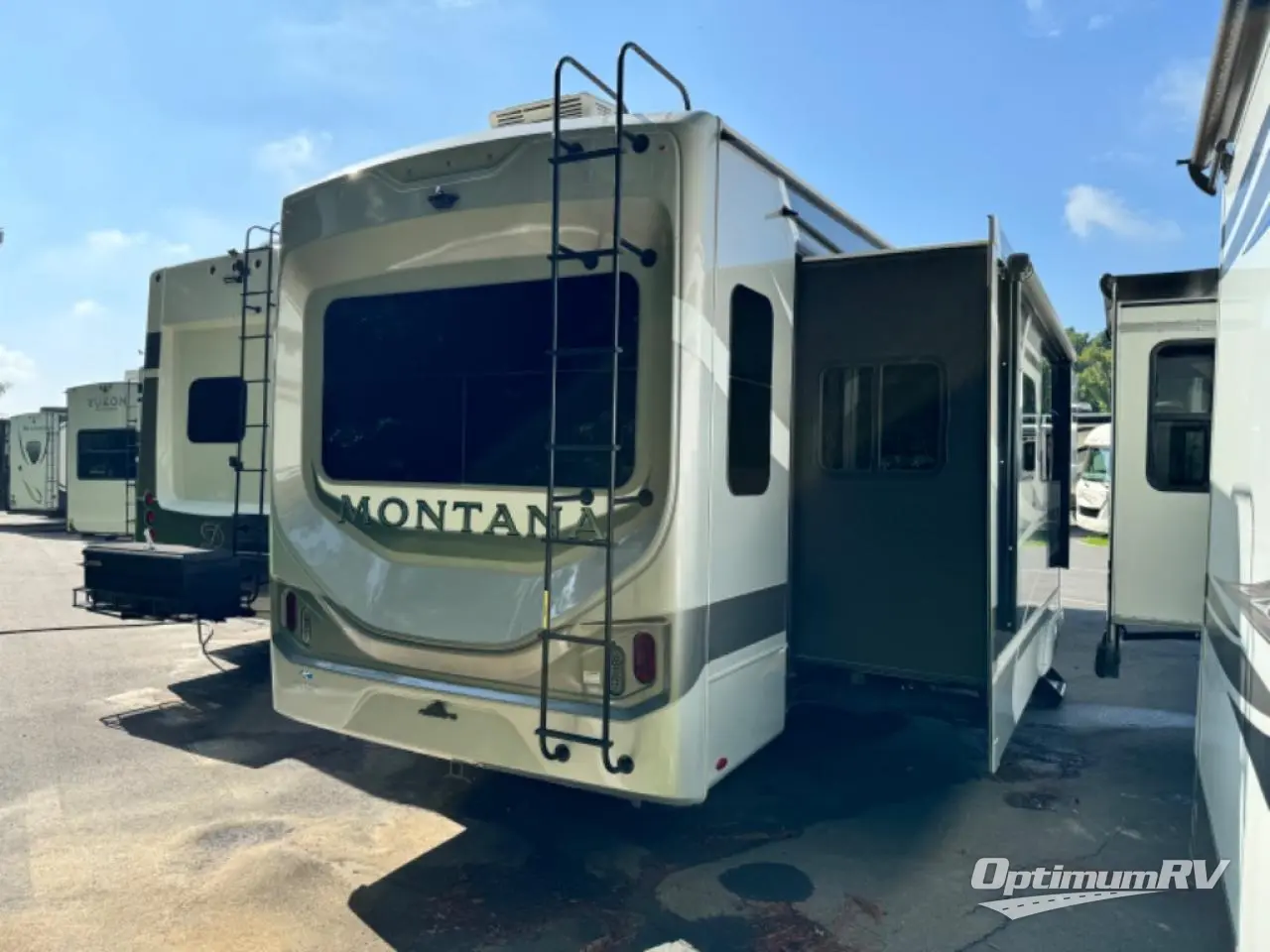 2022 Keystone Montana 3781RL Photo 3