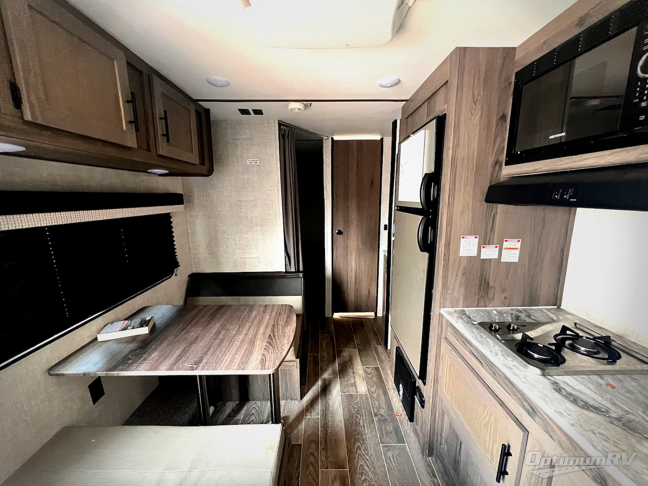 2022 Gulf Stream Ameri-Lite Ultra Lite 248BH Photo 4