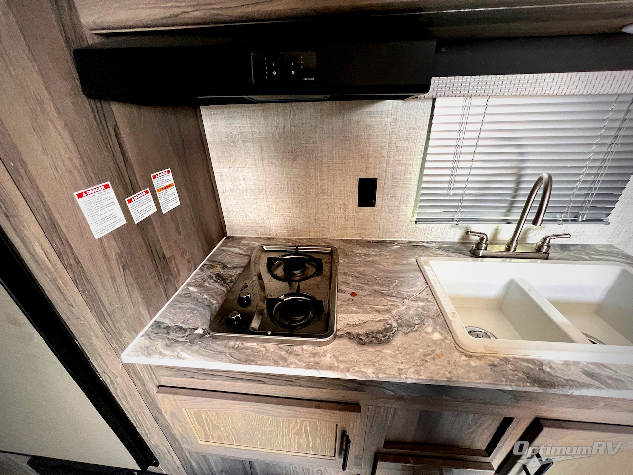 2022 Gulf Stream Ameri-Lite Ultra Lite 248BH Photo 8