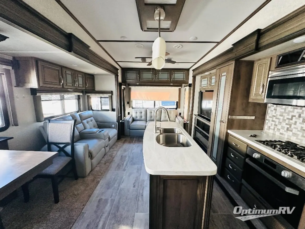 2019 Keystone Montana 3811MS Photo 4