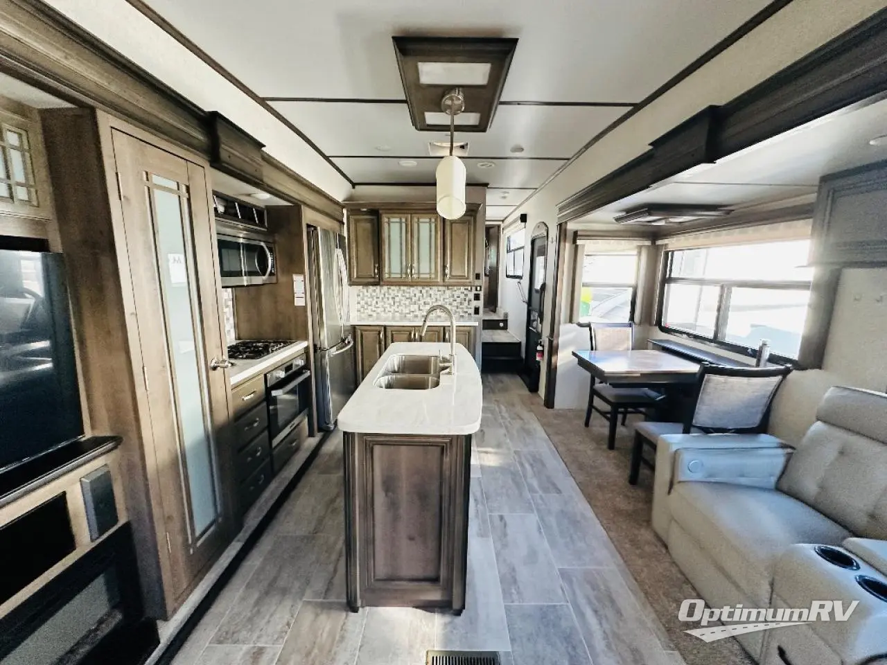 2019 Keystone Montana 3811MS Photo 5