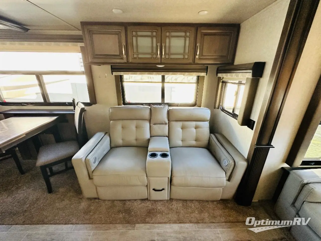 2019 Keystone Montana 3811MS Photo 7