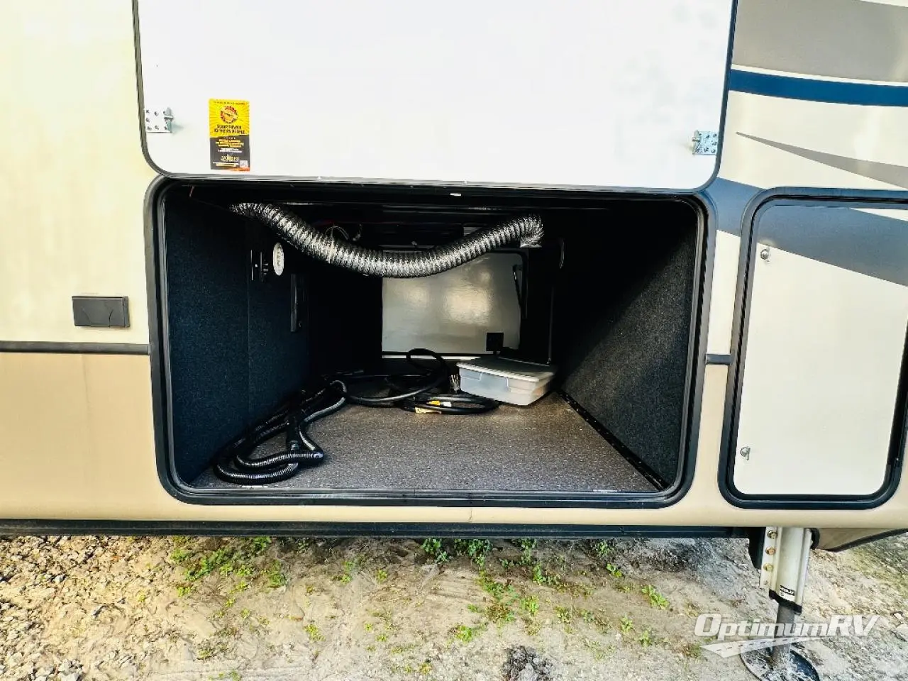 2019 Keystone Montana 3811MS Photo 25