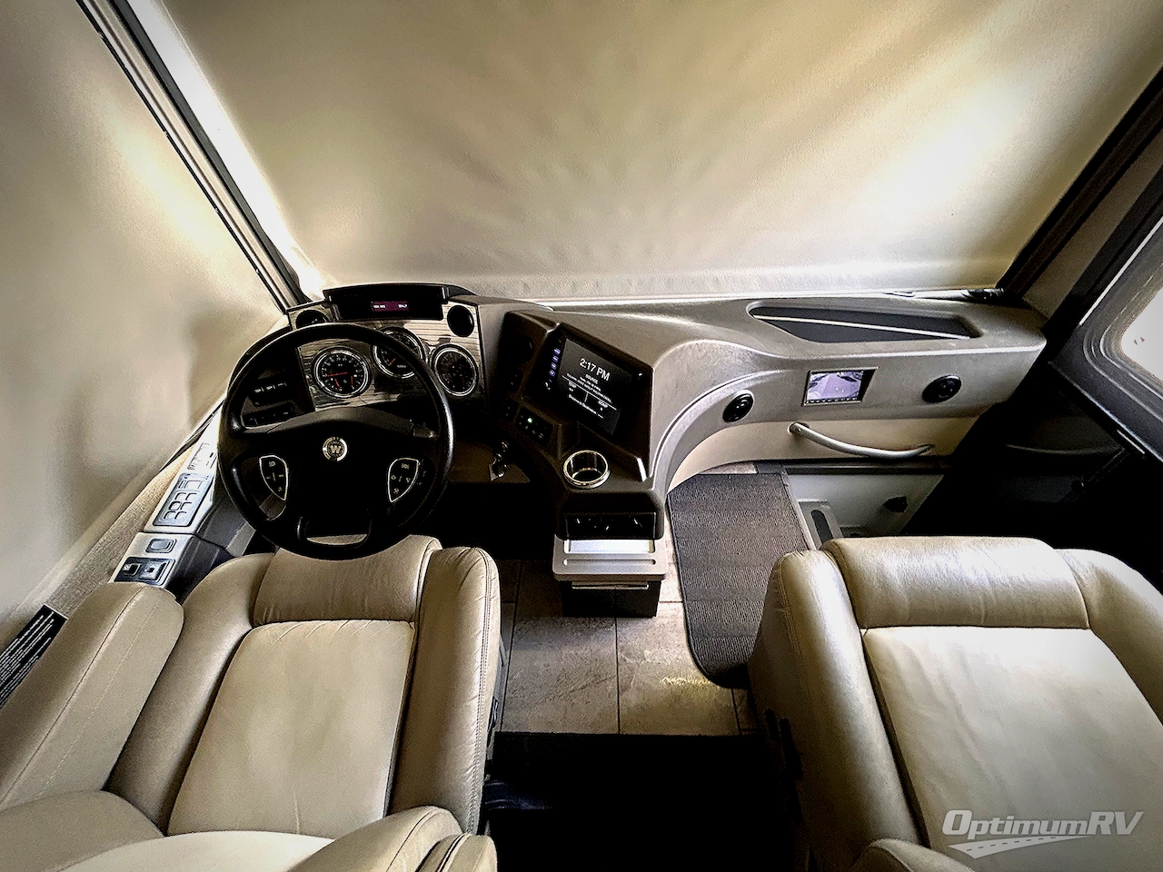 2018 Winnebago Horizon 40A Photo 6