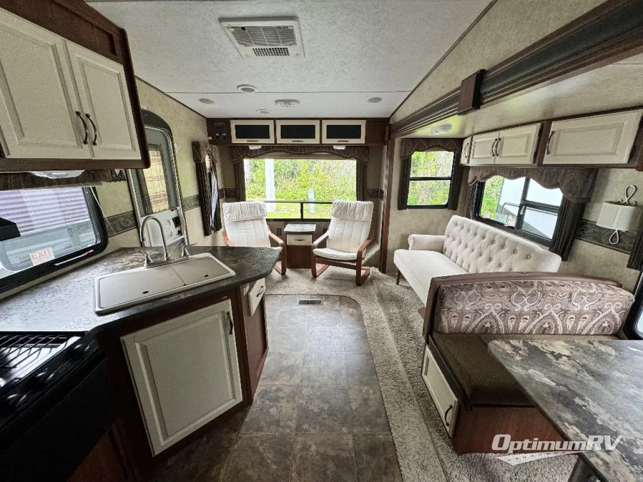 2014 Keystone Cougar X-Lite 26SAB Photo 2