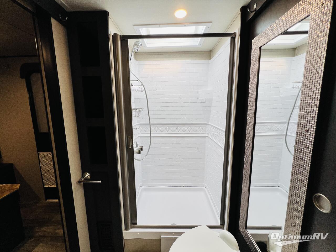 2022 Grand Design Transcend Xplor 245RL Photo 18