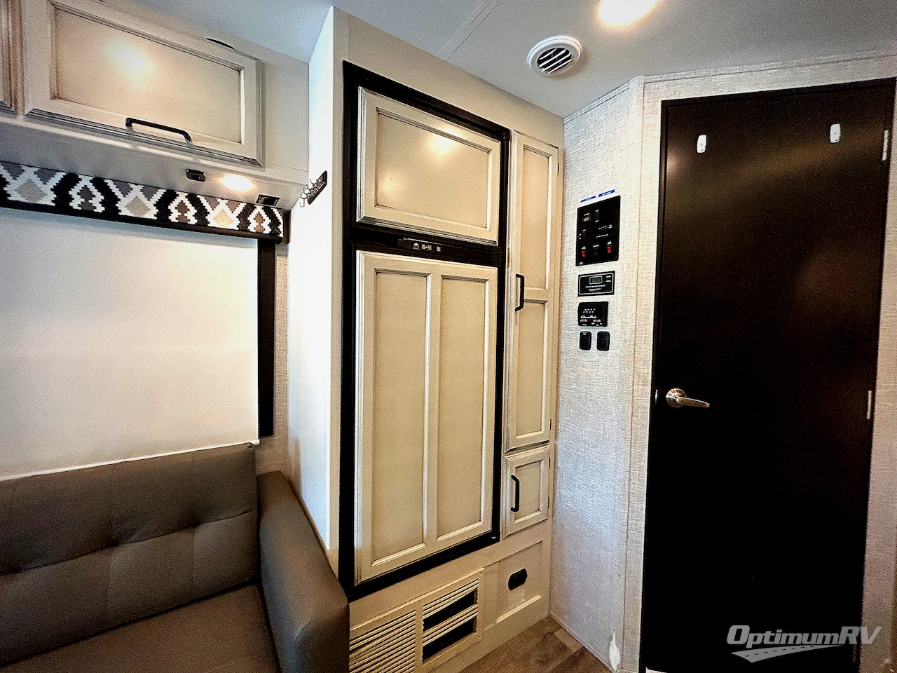 2022 Jayco Alante 29F Photo 9