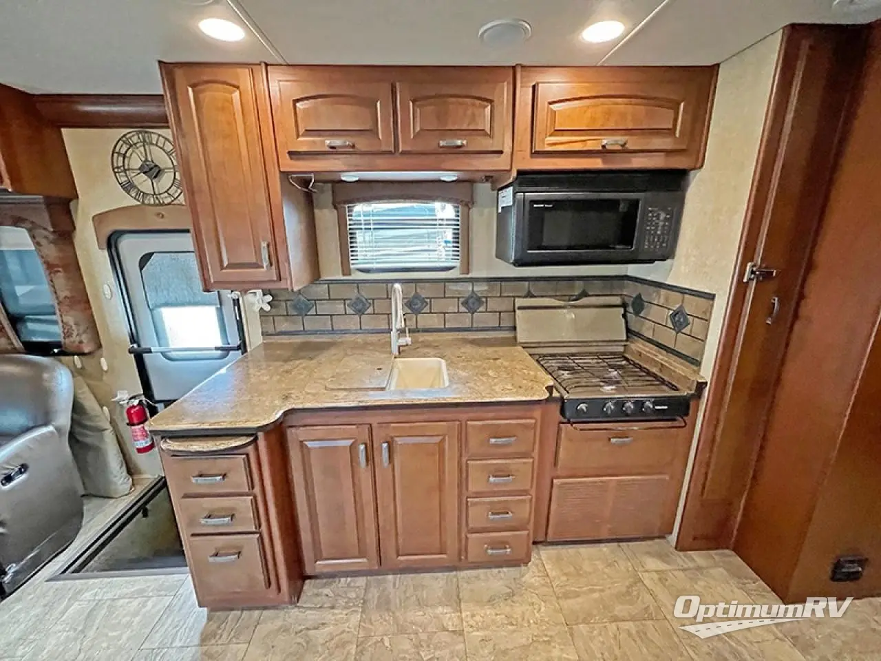 2015 Jayco Seneca 37RB Photo 10