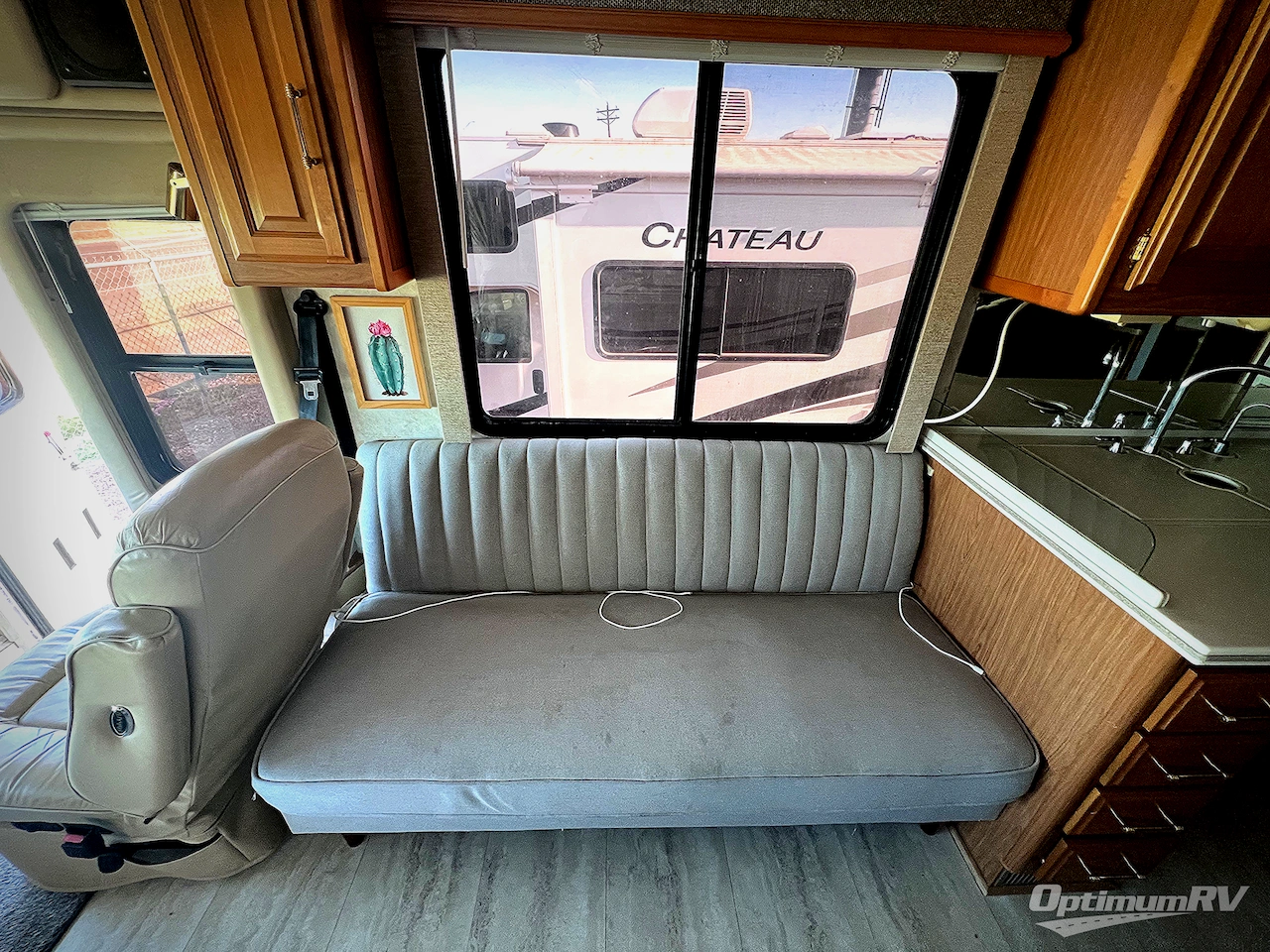 1997 Fleetwood Discovery 36A Photo 8