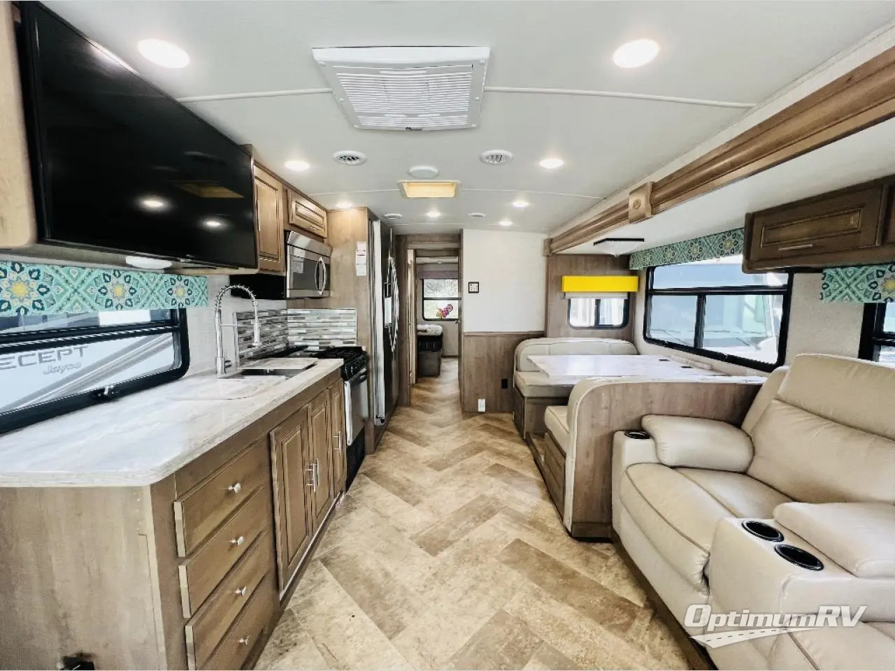 2018 Forest River Georgetown 5 Series 31R5 Photo 6