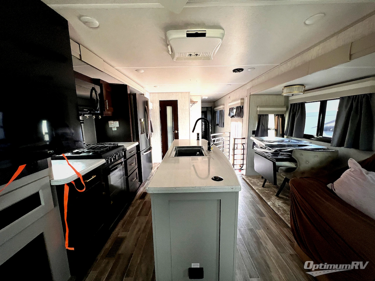 2021 Palomino River Ranch 390RL Photo 5