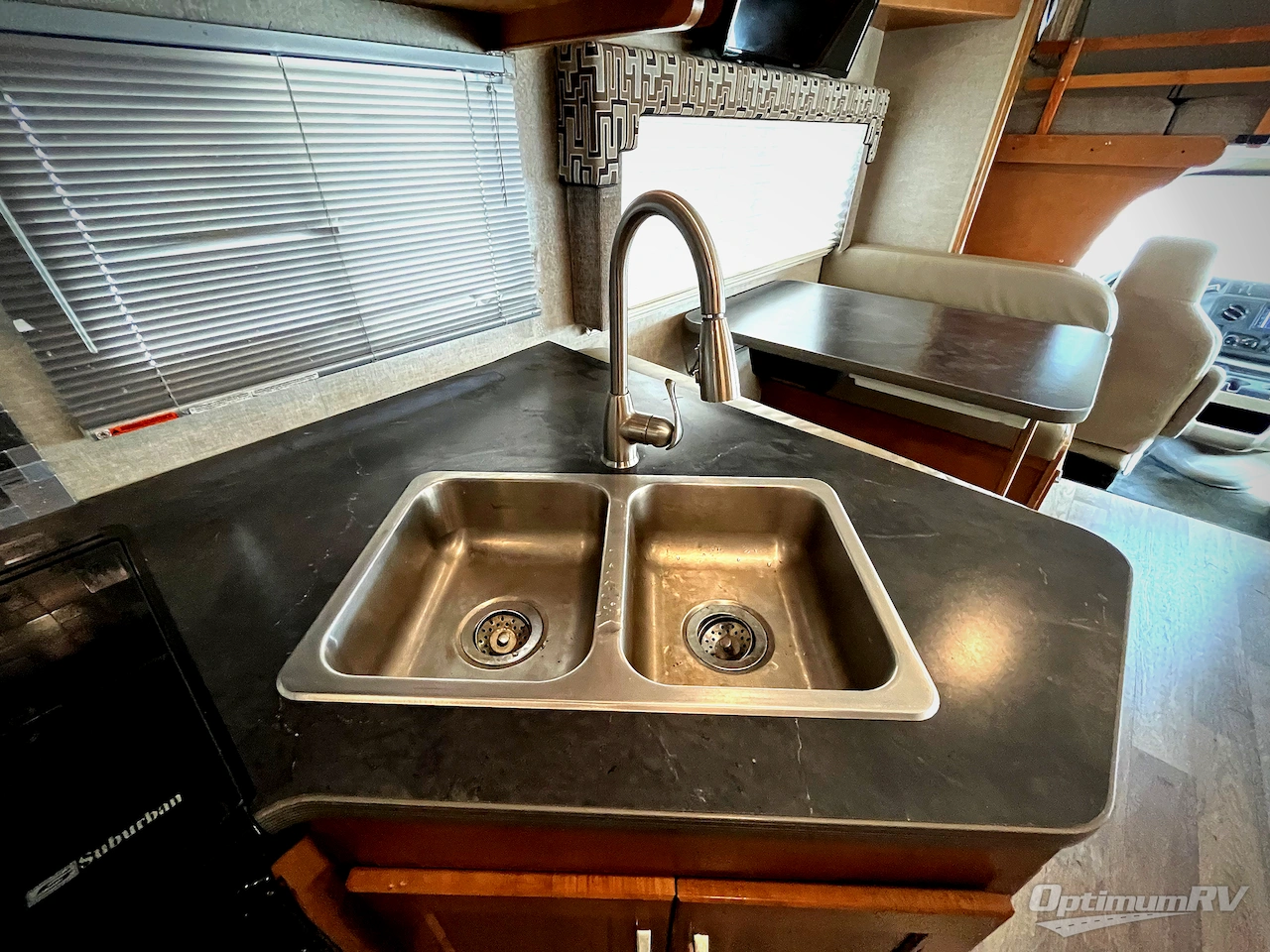2019 Winnebago Minnie Winnie 31G Photo 20