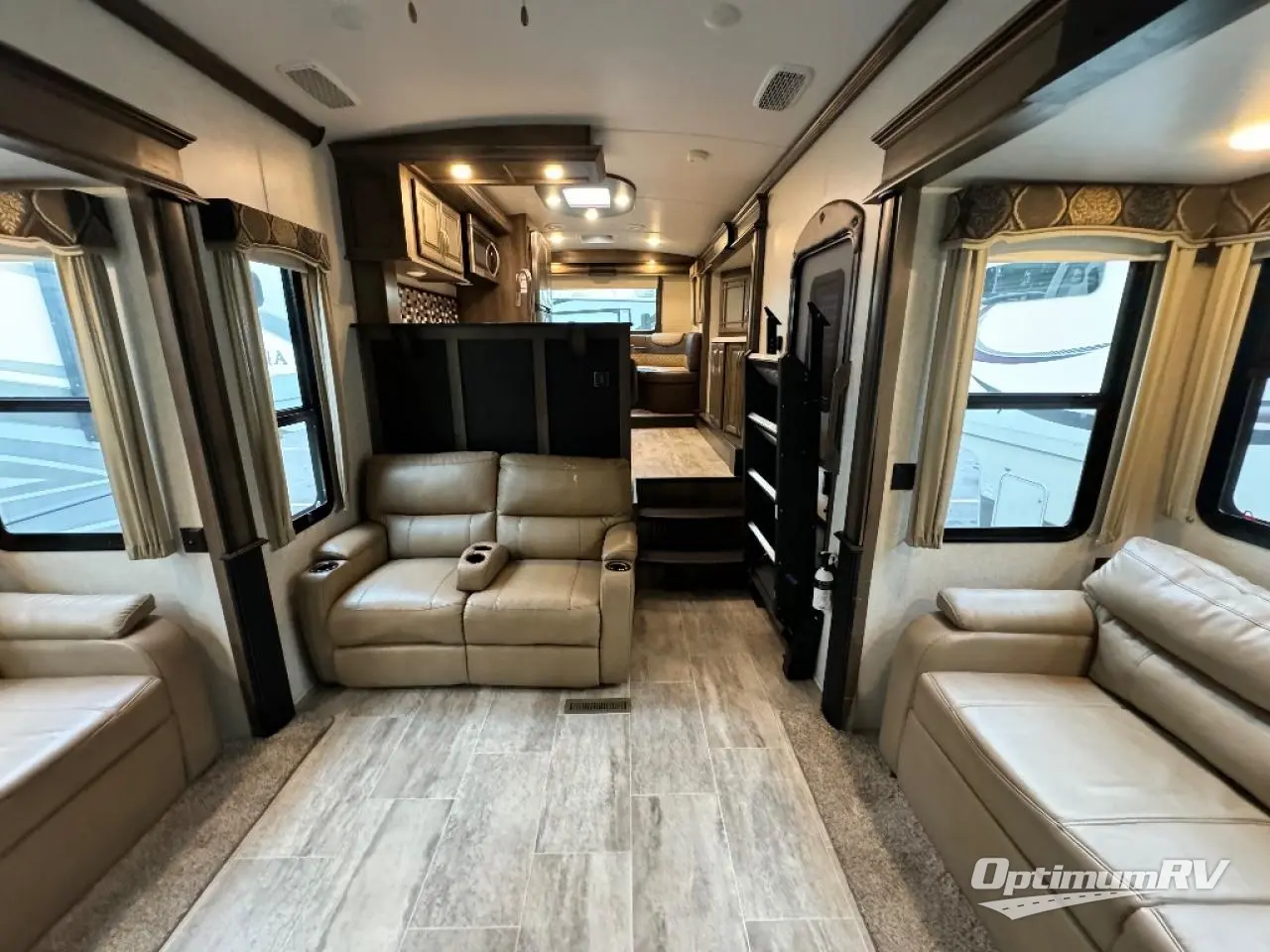 2018 Keystone Montana 3820FK Photo 4