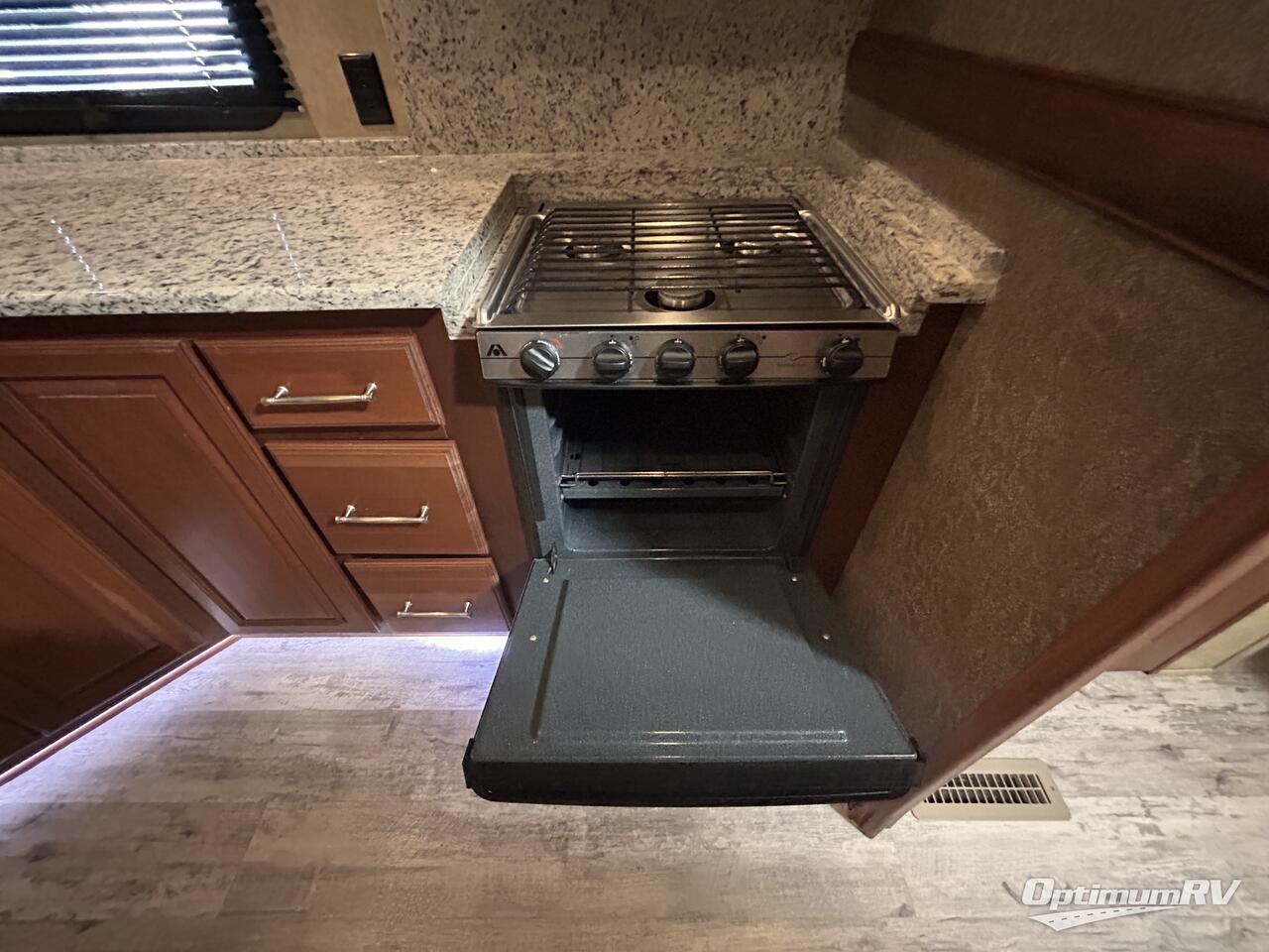 2013 Dutchmen Infinity 3750FL Photo 7