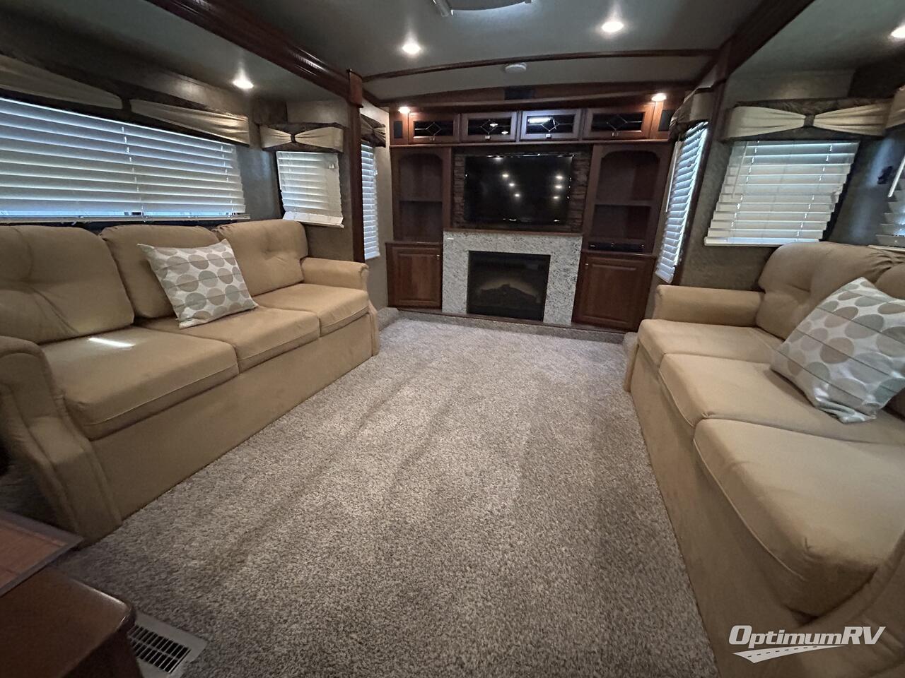 2013 Dutchmen Infinity 3750FL Photo 8