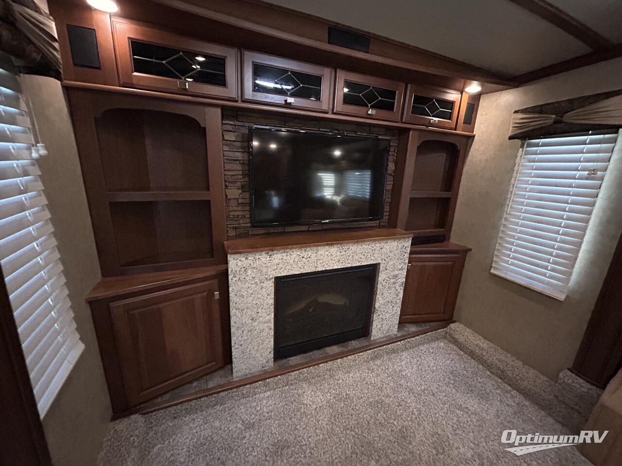 2013 Dutchmen Infinity 3750FL Photo 10