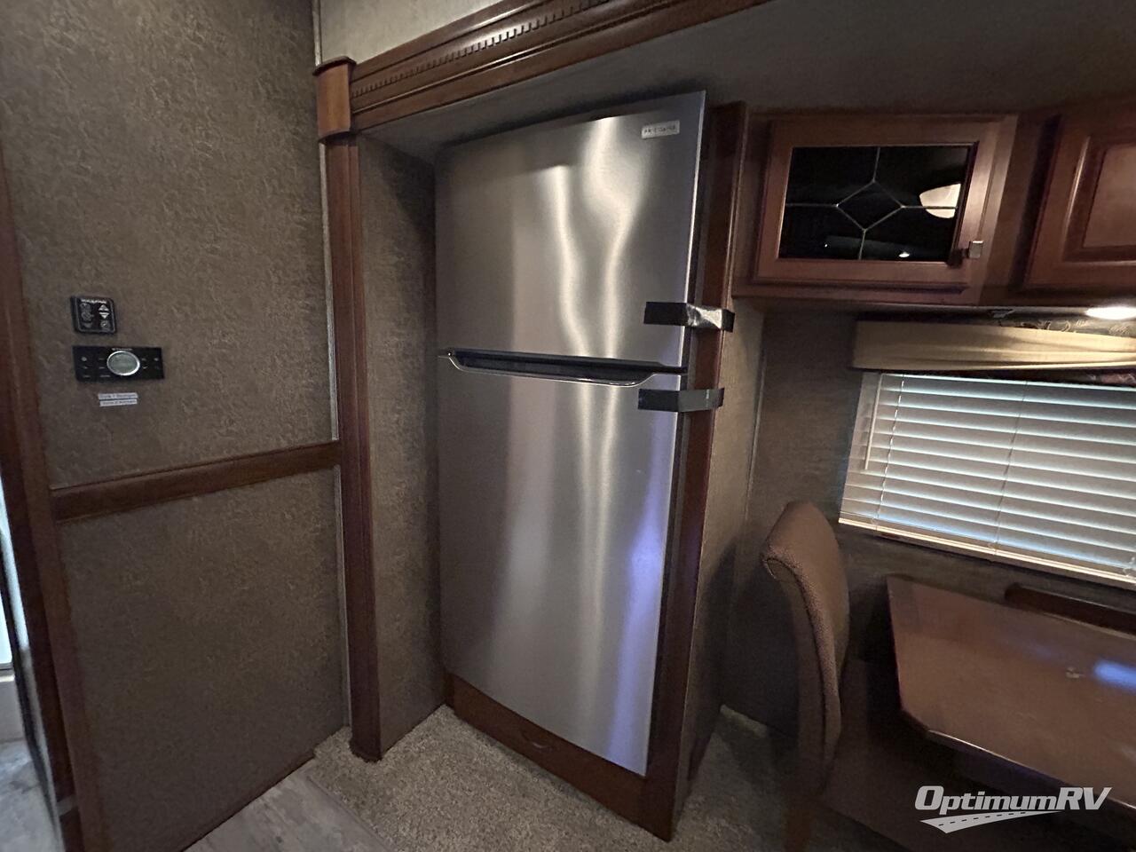 2013 Dutchmen Infinity 3750FL Photo 14