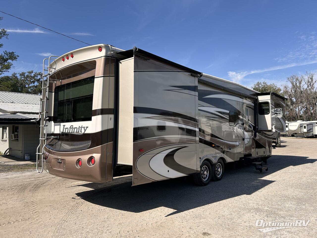 2013 Dutchmen Infinity 3750FL Photo 2