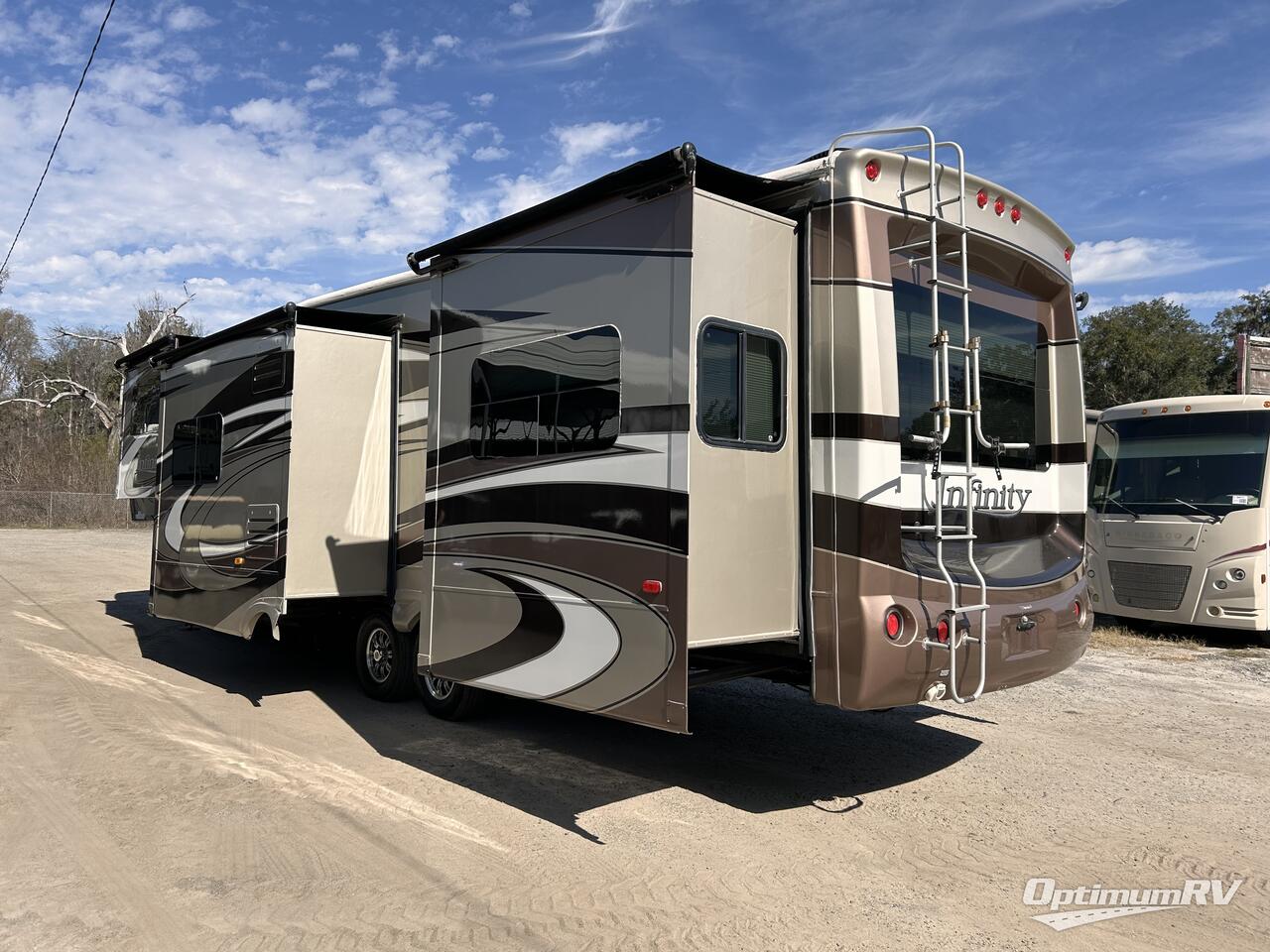 2013 Dutchmen Infinity 3750FL Photo 3