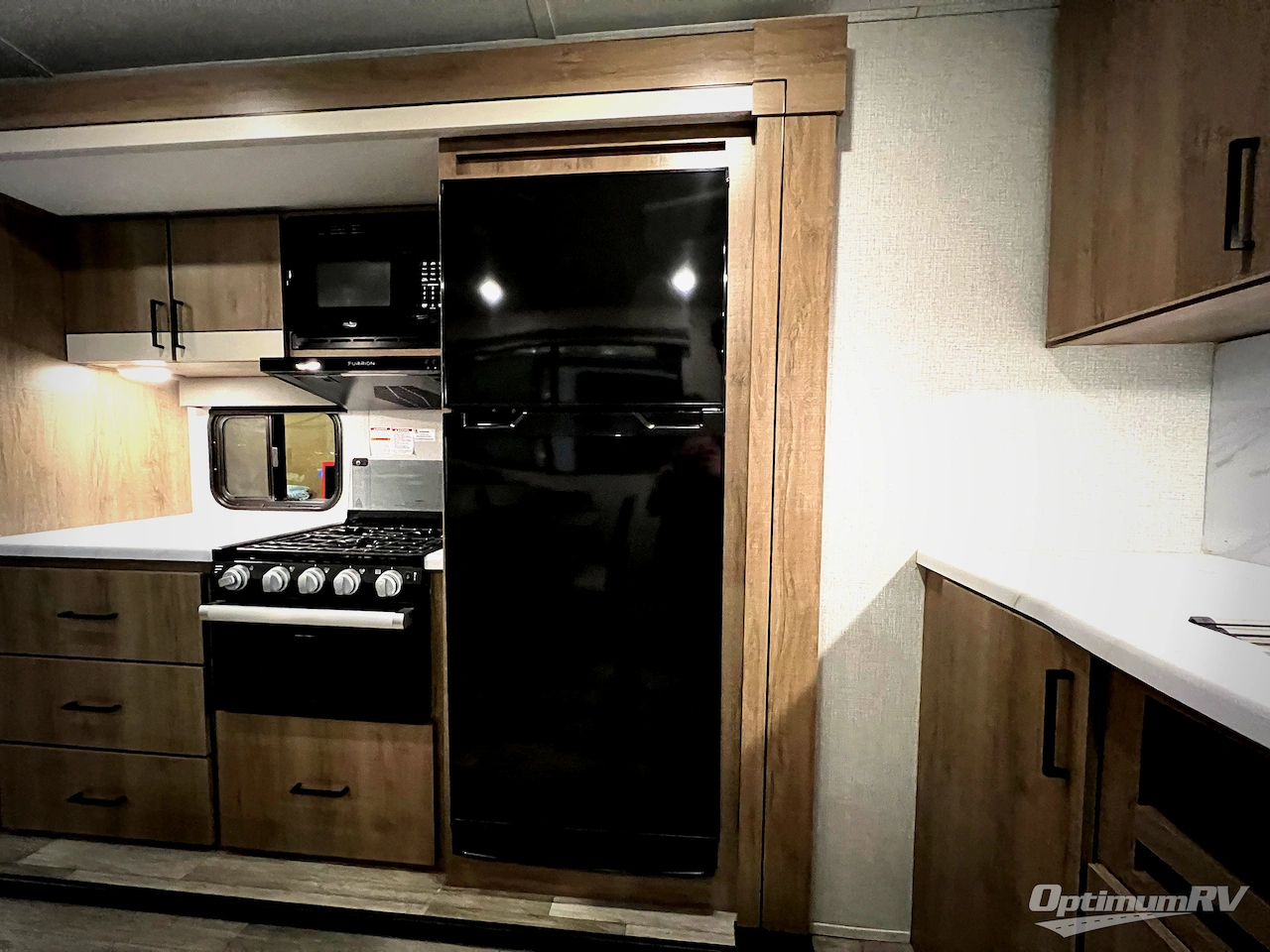 2023 Grand Design Imagine 3100RD Photo 6