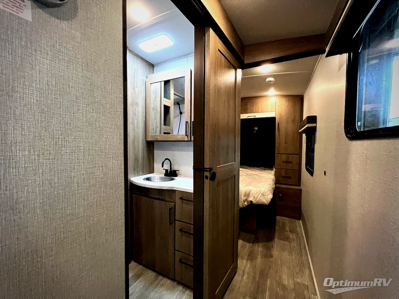 2023 Grand Design Imagine 3100RD Photo 17
